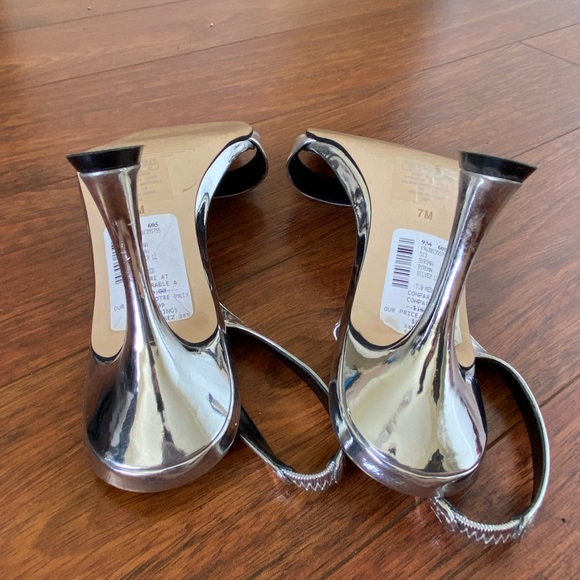 Calvin Klein Byrona Slingback Silver High Heels Size 7 Dress Shoes/Sandals - Picture 7 of 12